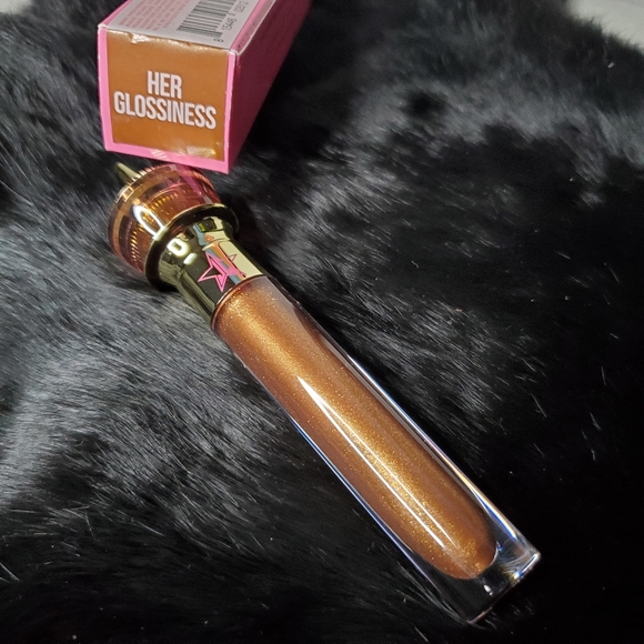 New Jeffree Star Cosmetics Lip Gloss 'The Gloss' in shade 'Her Glossyness'. - Picture 2 of 5